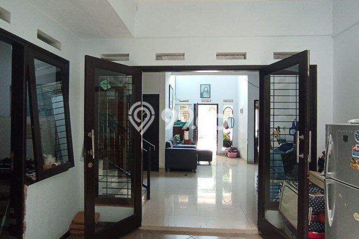 Dijual Rumah Modern 7 KT di Villa Puncak Tidar, Malang Dijual Rumah Modern 7 KT di Villa Puncak Tidar, Malang