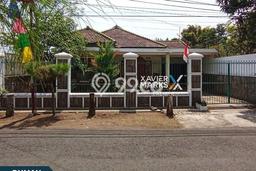 For Sale! Luxury House LT 488m2 Desain Modern di Soekarno Hatta For Sale! Luxury House LT 488m2 Desain Modern di Soekarno Hatta