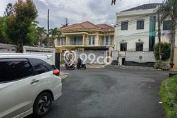 Hunian Mewah LB 400m2 Siap Pakai Desain Elegan di Duren Tiga, Jakarta Selatan Hunian Mewah LB 400m2 Siap Pakai Desain Elegan di Duren Tiga, Jakarta Selatan