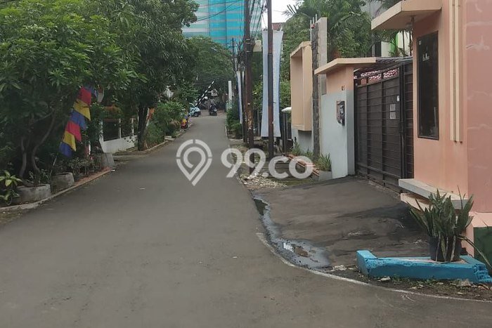 Kost Dijual di Kemanggisan dengan 32 KT dan Luas 850m2 Kost Dijual di Kemanggisan dengan 32 KT dan Luas 850m2