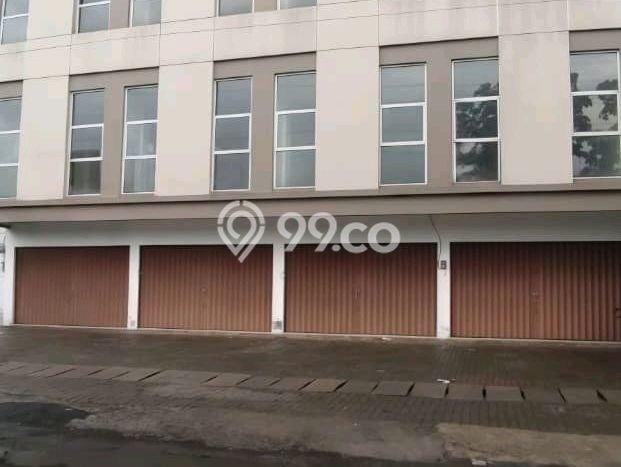 Ruko Strategis di Gayamsari, Luas 210m², Lokasi Jalan Utama Ruko Strategis di Gayamsari, Luas 210m², Lokasi Jalan Utama