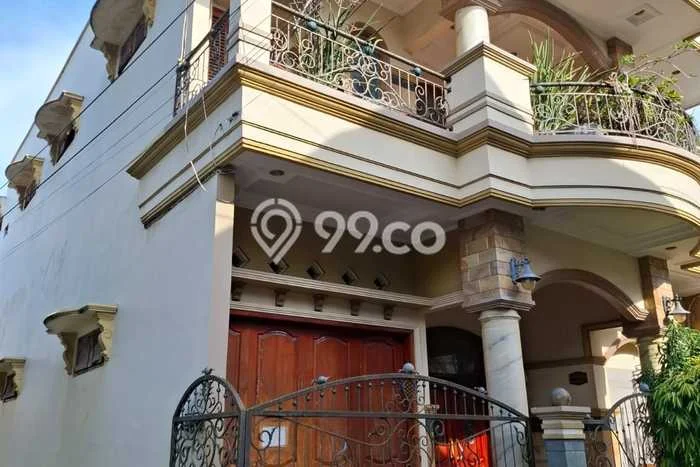 Rumah Strategis Minimalis Lb 260m2 di Semarang Timur, Semarang Rumah Strategis Minimalis Lb 260m2 di Semarang Timur, Semarang
