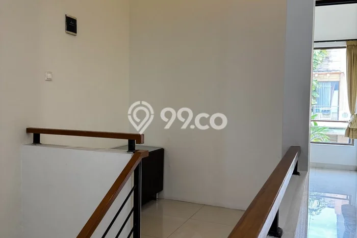 Dijual Rumah Luas Elegan Dengan View Eksklusif di Setra Sari, Bandung Dijual Rumah Luas Elegan Dengan View Eksklusif di Setra Sari, Bandung