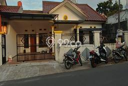 Rumah Luxury Modern Tanpa Renovasi di Pesanggrahan Tangerang Rumah Luxury Modern Tanpa Renovasi di Pesanggrahan Tangerang