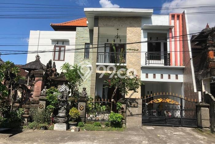 Disewakan! Rumah 5 Kamar Tidur &
2 Kamar Mandi di Dalung, Badung Disewakan! Rumah 5 Kamar Tidur &
2 Kamar Mandi di Dalung, Badung
