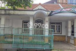 Dijual Rumah Eksklusif 2 KT di Sentul City, Bogor Dijual Rumah Eksklusif 2 KT di Sentul City, Bogor