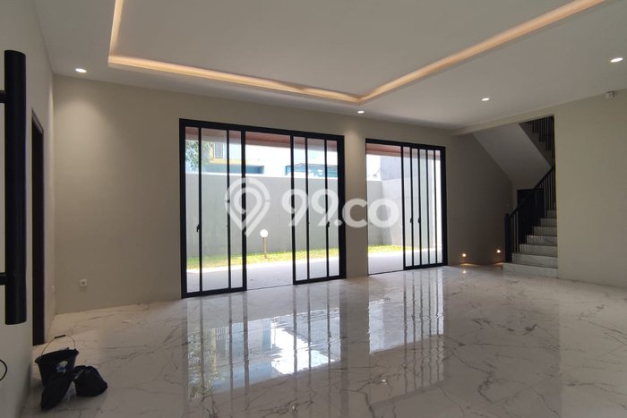 Jual Rumah Mewah Megah Dengan View Eksklusif di Sentul City, Bogor Jual Rumah Mewah Megah Dengan View Eksklusif di Sentul City, Bogor