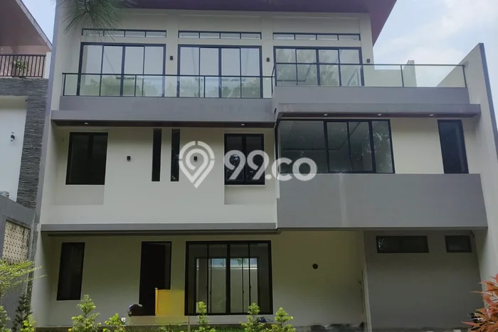 Jual Rumah Mewah Megah Dengan View Eksklusif di Sentul City, Bogor Jual Rumah Mewah Megah Dengan View Eksklusif di Sentul City, Bogor