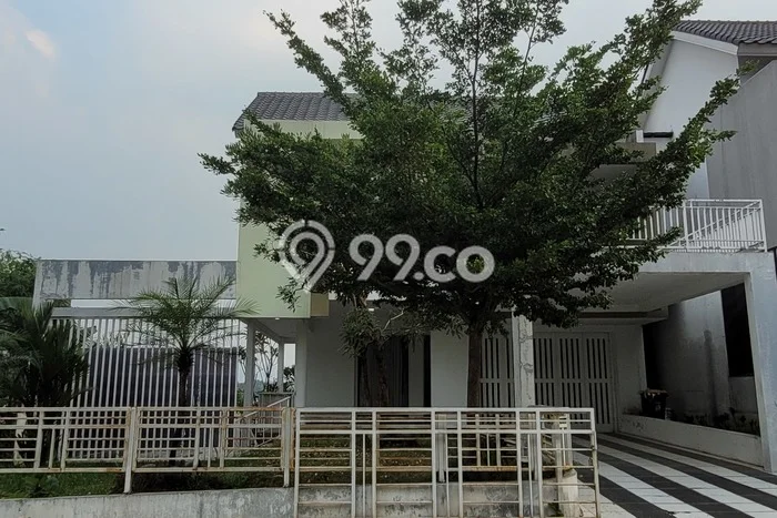 Rumah Luxury Modern Siap Huni di Sentul City Bogor Rumah Luxury Modern Siap Huni di Sentul City Bogor