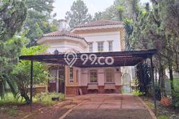 Rumah Luxury Modern Tanpa Renovasi di Sentul City Bogor Rumah Luxury Modern Tanpa Renovasi di Sentul City Bogor