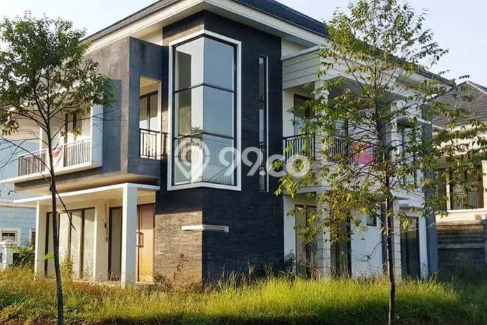 Rumah Mewah LB 250m2 Siap Pakai Desain Elegan di Sentul City, Bogor Rumah Mewah LB 250m2 Siap Pakai Desain Elegan di Sentul City, Bogor