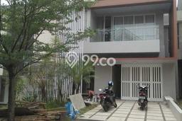 Rumah Luxury Modern Siap Huni di Sentul City Bogor Rumah Luxury Modern Siap Huni di Sentul City Bogor