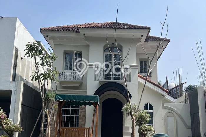 Rumah Luxury Modern Tanpa Renovasi di Sentul City Bogor Rumah Luxury Modern Tanpa Renovasi di Sentul City Bogor
