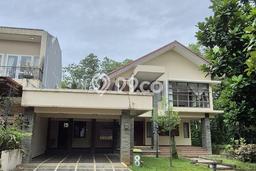 Rumah Elit LB 350m2 Siap Huni Desain Elegan di Sentul City, Bogor Rumah Elit LB 350m2 Siap Huni Desain Elegan di Sentul City, Bogor