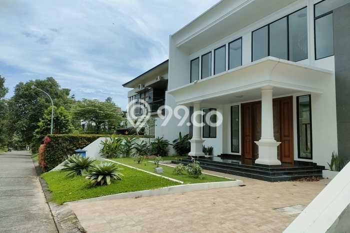 Jual Rumah Mewah Elegan Dengan View Cantik di Sentul City, Bogor Jual Rumah Mewah Elegan Dengan View Cantik di Sentul City, Bogor