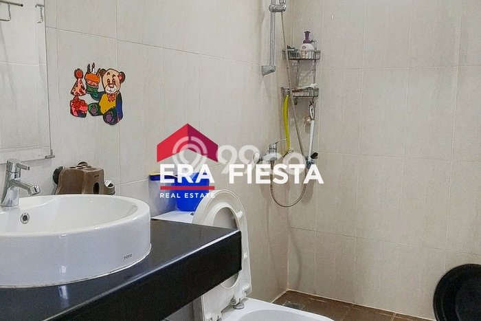 Dijual Hunian Rumah Terawat 3 Kamar di BSD Green Wich, Tangerang Dijual Hunian Rumah Terawat 3 Kamar di BSD Green Wich, Tangerang