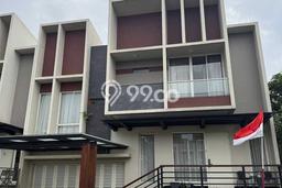 Ready to Use! Luxury House LT 204m2 Desain Elegan di Gading Serpong Ready to Use! Luxury House LT 204m2 Desain Elegan di Gading Serpong