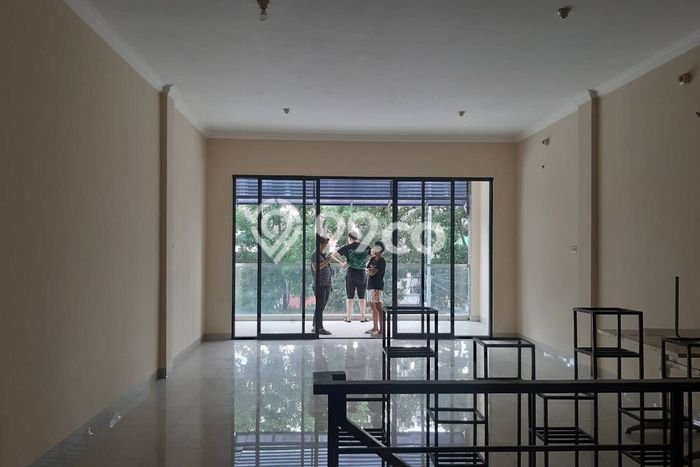 Ruko di Sektor 7A/B-Gading Serpong, Luas 250m², Kawasan Bisnis, Akses Sektor 7A/B-Gading Serpong, Tangerang, Tangerang Ruko di Sektor 7A/B-Gading Serpong, Luas 250m², Kawasan Bisnis, Akses Sektor 7A/B-Gading Serpong, Tangerang, Tangerang