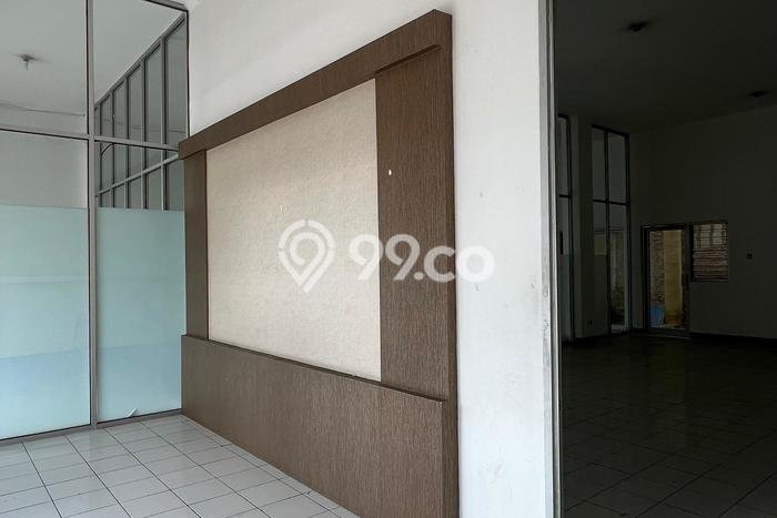 Ruko Kawasan Bisnis Kawasan Gading Serpong Pondok Hijau Golf, Luas 280m², Jalan Utama Ruko Kawasan Bisnis Kawasan Gading Serpong Pondok Hijau Golf, Luas 280m², Jalan Utama