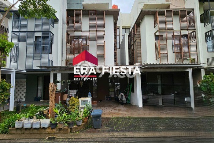 Dijual Hunian Rumah Terawat 3 Kamar di BSD Green Wich, Tangerang Dijual Hunian Rumah Terawat 3 Kamar di BSD Green Wich, Tangerang