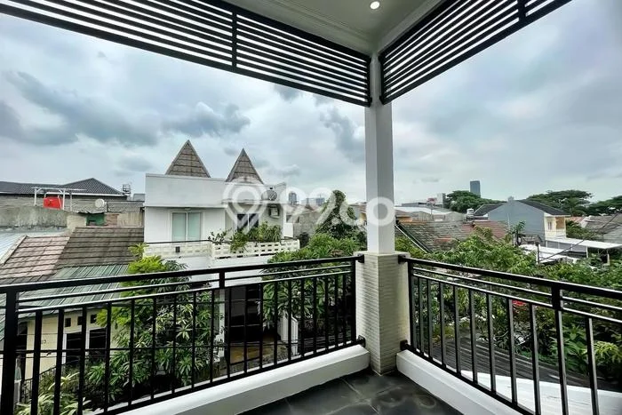 Dijual Hunian Rumah Nyaman 4 Kamar di Alam Sutera, Tangerang Dijual Hunian Rumah Nyaman 4 Kamar di Alam Sutera, Tangerang