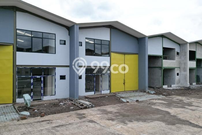 Gudang Bagus Dijual LB 180m2 Lokasi Strategis Tangerang Area Cocok untuk Bisnis Gudang Bagus Dijual LB 180m2 Lokasi Strategis Tangerang Area Cocok untuk Bisnis