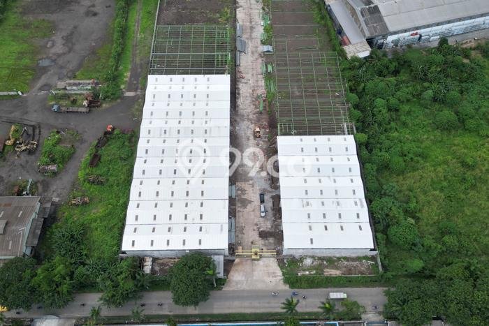 Gudang Bagus Dijual LB 180m2 Lokasi Strategis Tangerang Area Cocok untuk Bisnis Gudang Bagus Dijual LB 180m2 Lokasi Strategis Tangerang Area Cocok untuk Bisnis