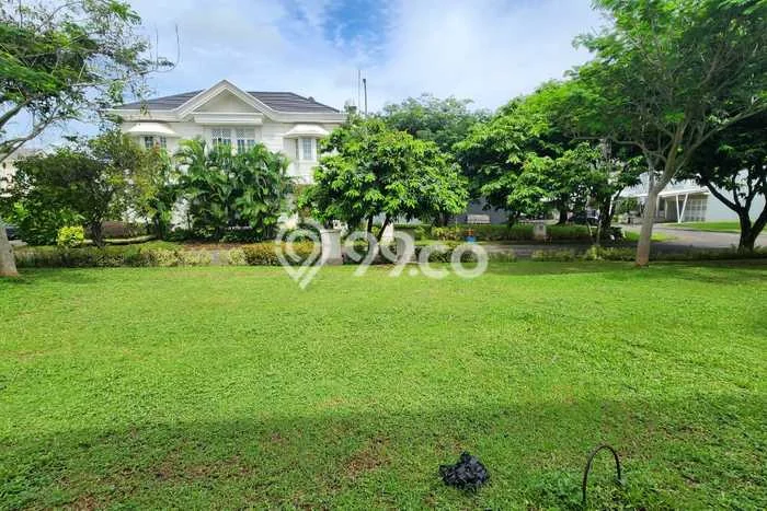 Tanah Dijual Area Strategis di BSD Green Wich Tangerang 325m2 Tanah Dijual Area Strategis di BSD Green Wich Tangerang 325m2