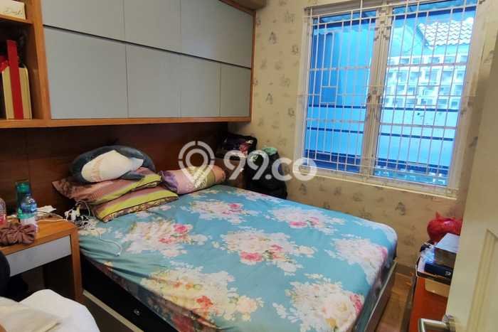 Hunian Mewah LB 200m2 Siap Pakai Desain Elegan di Gading Serpong, Tangerang Hunian Mewah LB 200m2 Siap Pakai Desain Elegan di Gading Serpong, Tangerang