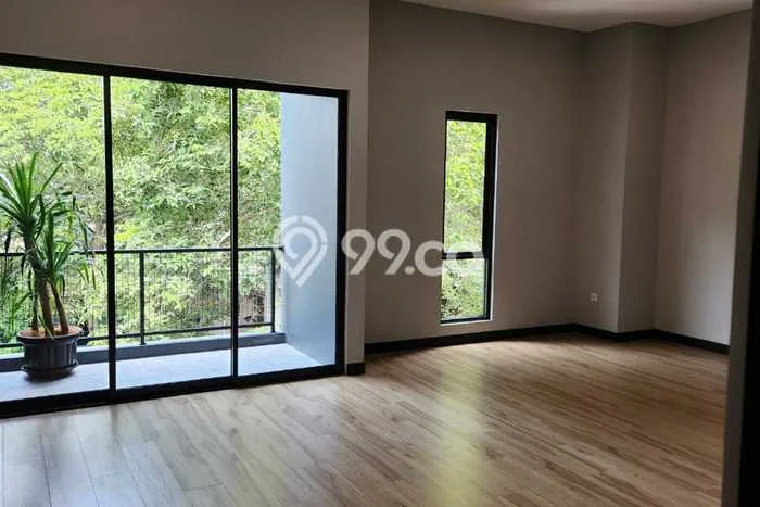 Hunian Elit LB 250m2 Siap Huni Desain Elegan di BSD Giri Loka, Tangerang Hunian Elit LB 250m2 Siap Huni Desain Elegan di BSD Giri Loka, Tangerang
