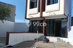 Ruko Bagus Dijual LB 89m2 Lokasi Strategis Bogor Area Cocok untuk Berbisnis Ruko Bagus Dijual LB 89m2 Lokasi Strategis Bogor Area Cocok untuk Berbisnis