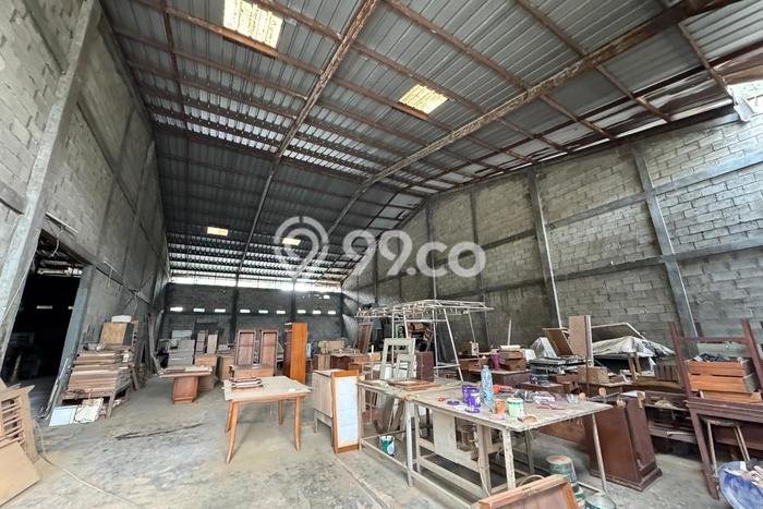 Gudang Bagus Dijual LB 2500m2 Lokasi Strategis Tangerang Area Cocok untuk Berbisnis Gudang Bagus Dijual LB 2500m2 Lokasi Strategis Tangerang Area Cocok untuk Berbisnis