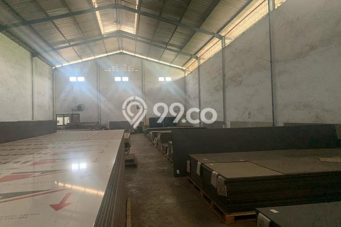 Unit Gudang Dijual di Tangerang LT 1062m2 & LB 1100m2 Unit Gudang Dijual di Tangerang LT 1062m2 & LB 1100m2