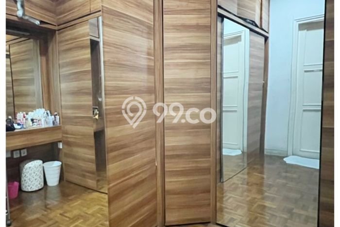 Rumah Elit Modern Tanpa Renovasi di Gading Serpong Tangerang Rumah Elit Modern Tanpa Renovasi di Gading Serpong Tangerang