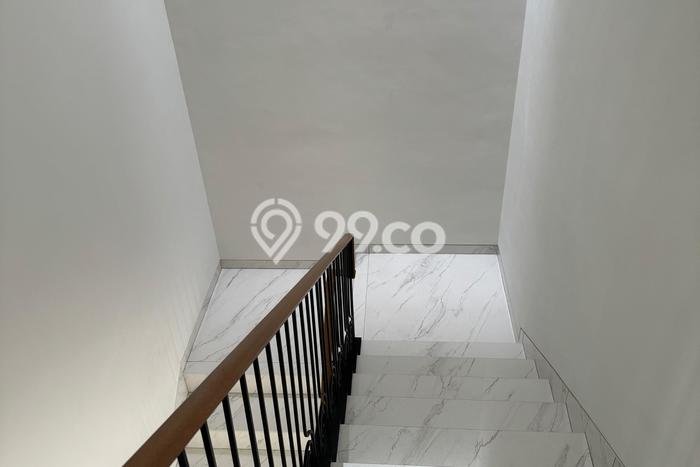 Hunian Elit LB 231m2 Siap Huni Desain Elegan di Alam Sutera, Tangerang Hunian Elit LB 231m2 Siap Huni Desain Elegan di Alam Sutera, Tangerang