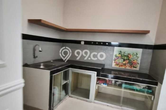 For Sale Rumah 3 Kamar Lokasi Ideal Bagus dan Strategis di BSD For Sale Rumah 3 Kamar Lokasi Ideal Bagus dan Strategis di BSD
