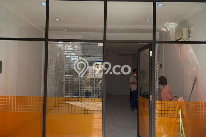 Unit Komersial Disewakan di Jakarta Pusat Area Strategis Harga Kompetitif Unit Komersial Disewakan di Jakarta Pusat Area Strategis Harga Kompetitif