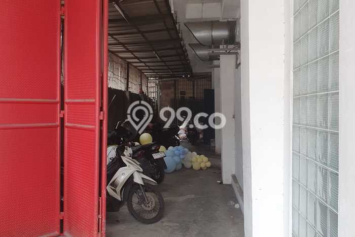 Disewakan Ruko di Pusat Kota Jakarta Barat Ramai Strategis Disewakan Ruko di Pusat Kota Jakarta Barat Ramai Strategis