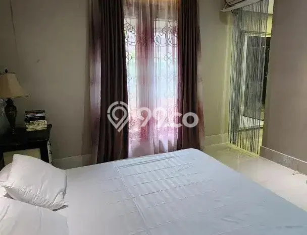 Rumah Disewakan Jakarta Barat LT 225m2 LB 168m2 Area Tanjung Duren Utara Rumah Disewakan Jakarta Barat LT 225m2 LB 168m2 Area Tanjung Duren Utara