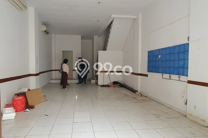 FOR SALE! Ruko di Menteng Jakarta Pusat, LT 115m2, LB 317m2 FOR SALE! Ruko di Menteng Jakarta Pusat, LT 115m2, LB 317m2