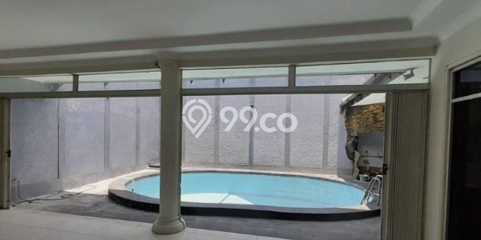 Best Deal Hunian Premium Ideal dan Luas di Menteng, Jakarta Pusat Best Deal Hunian Premium Ideal dan Luas di Menteng, Jakarta Pusat