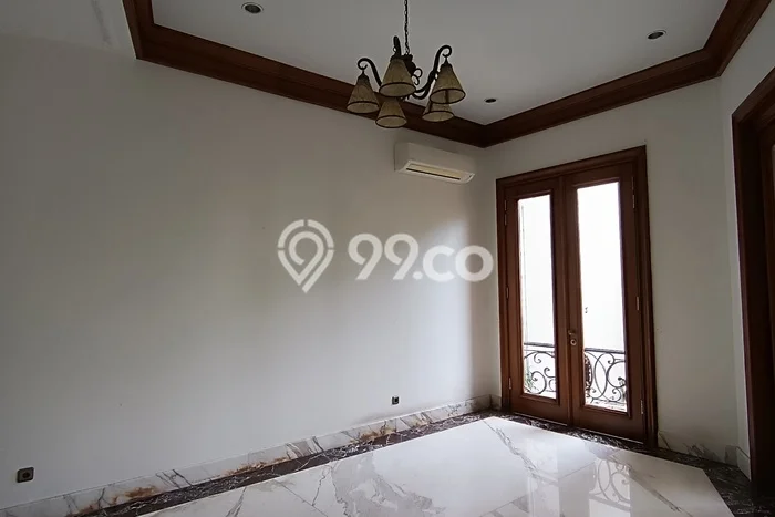 Rumah Modern Disewakan di Menteng Jakarta Pusat Lokasi Sangat Strategis Rumah Modern Disewakan di Menteng Jakarta Pusat Lokasi Sangat Strategis
