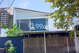 Jual Rumah Bagus Siap Huni LB 217m2 di Arcamanik, Bandung Jual Rumah Bagus Siap Huni LB 217m2 di Arcamanik, Bandung
