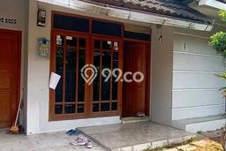 For Sale Hunian Rumah Terawat 3 Kamar di Cimindi, Bandung For Sale Hunian Rumah Terawat 3 Kamar di Cimindi, Bandung