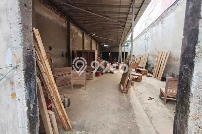 Unit Gudang Dijual di Gadingrejo Pasuruan Luas Bangunan 200m2 Unit Gudang Dijual di Gadingrejo Pasuruan Luas Bangunan 200m2