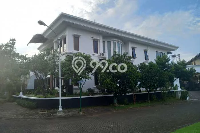 Jual Rumah Luas Elegan Dengan View Cantik di BSB City, Semarang Jual Rumah Luas Elegan Dengan View Cantik di BSB City, Semarang