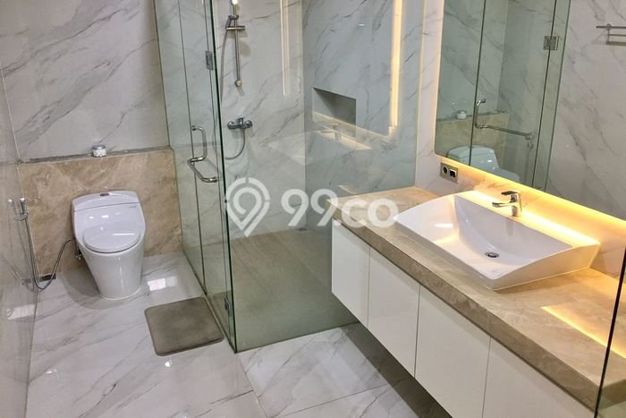 Ready to Use! Premium House LT 294m2 Desain Modern di Candi Golf Ready to Use! Premium House LT 294m2 Desain Modern di Candi Golf