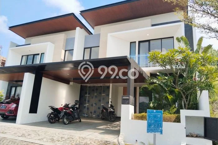 For Sale! Luxury House LT 207m2 Desain Elegan di Candi Golf For Sale! Luxury House LT 207m2 Desain Elegan di Candi Golf