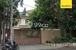 Disewakan Rumah Nyaman di Tegalsari Harga Rp 600 Juta/ Tahun Disewakan Rumah Nyaman di Tegalsari Harga Rp 600 Juta/ Tahun
