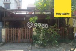 Jual Rumah Favorit Siap Huni LB 184m2 di Gubeng, Surabaya Jual Rumah Favorit Siap Huni LB 184m2 di Gubeng, Surabaya
